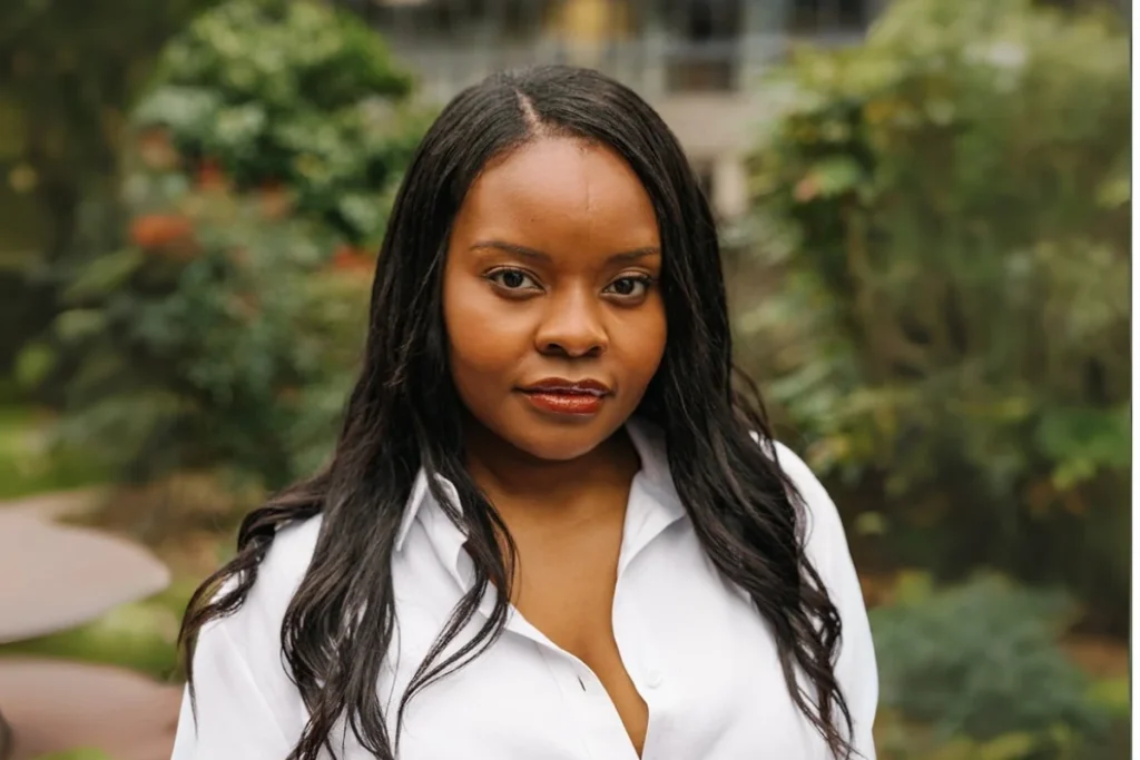 Read more about the article Isabelle Baafi’s “Chaotic Good” Wins 2025 Jerwood Prize Best First Collection