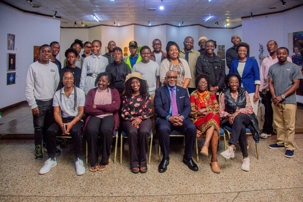 Read more about the article [Featured Post] Analogy In Sensing The Self